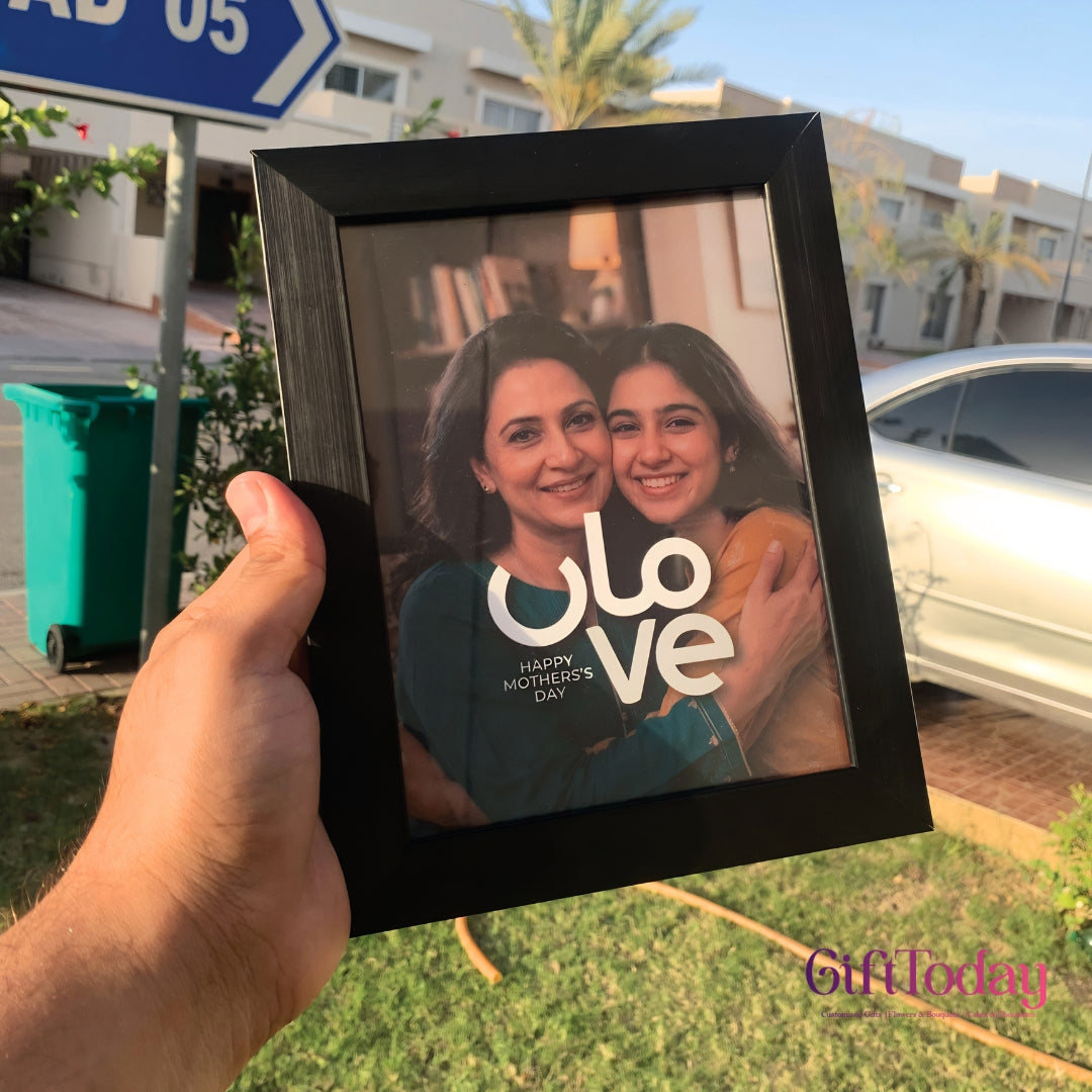 Custom Photo Frame for Mom | “Maa Love” Typography Design